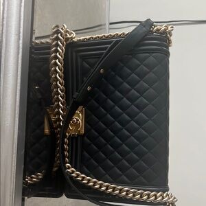 Black Quilted Chain Shoulder Bag Chanel